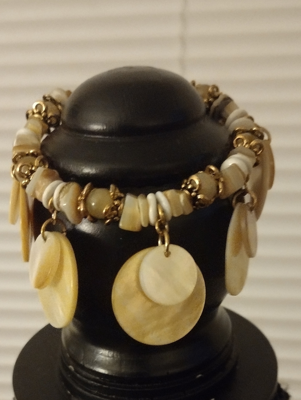 🔥HOT DEAL🔥Mother Of Pearl Beige/Brown Shell Disc Boho Bracelet